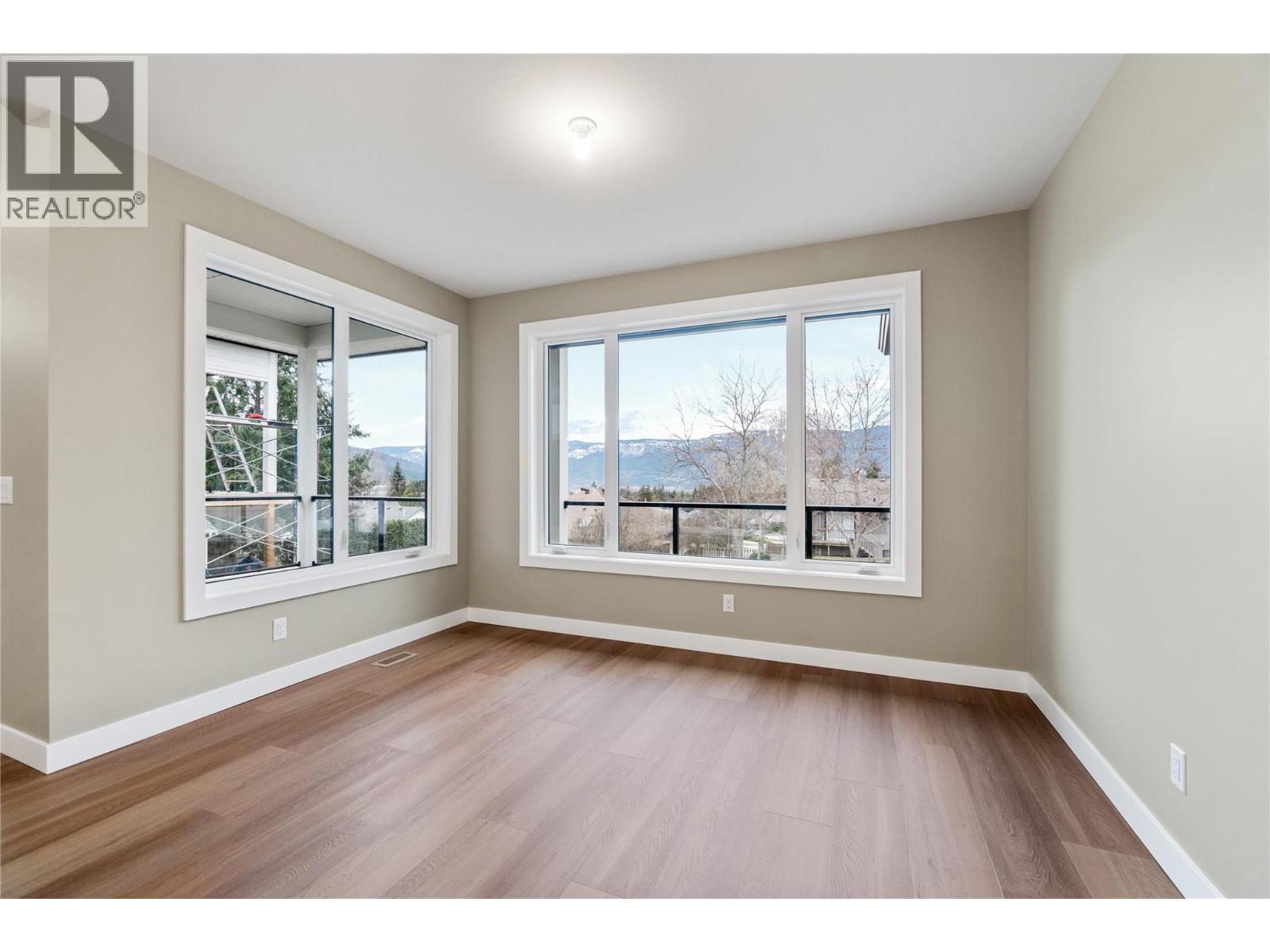 1905 35 Street Ne, Salmon Arm, British Columbia  V1E 1M9 - Photo 21 - 10381019