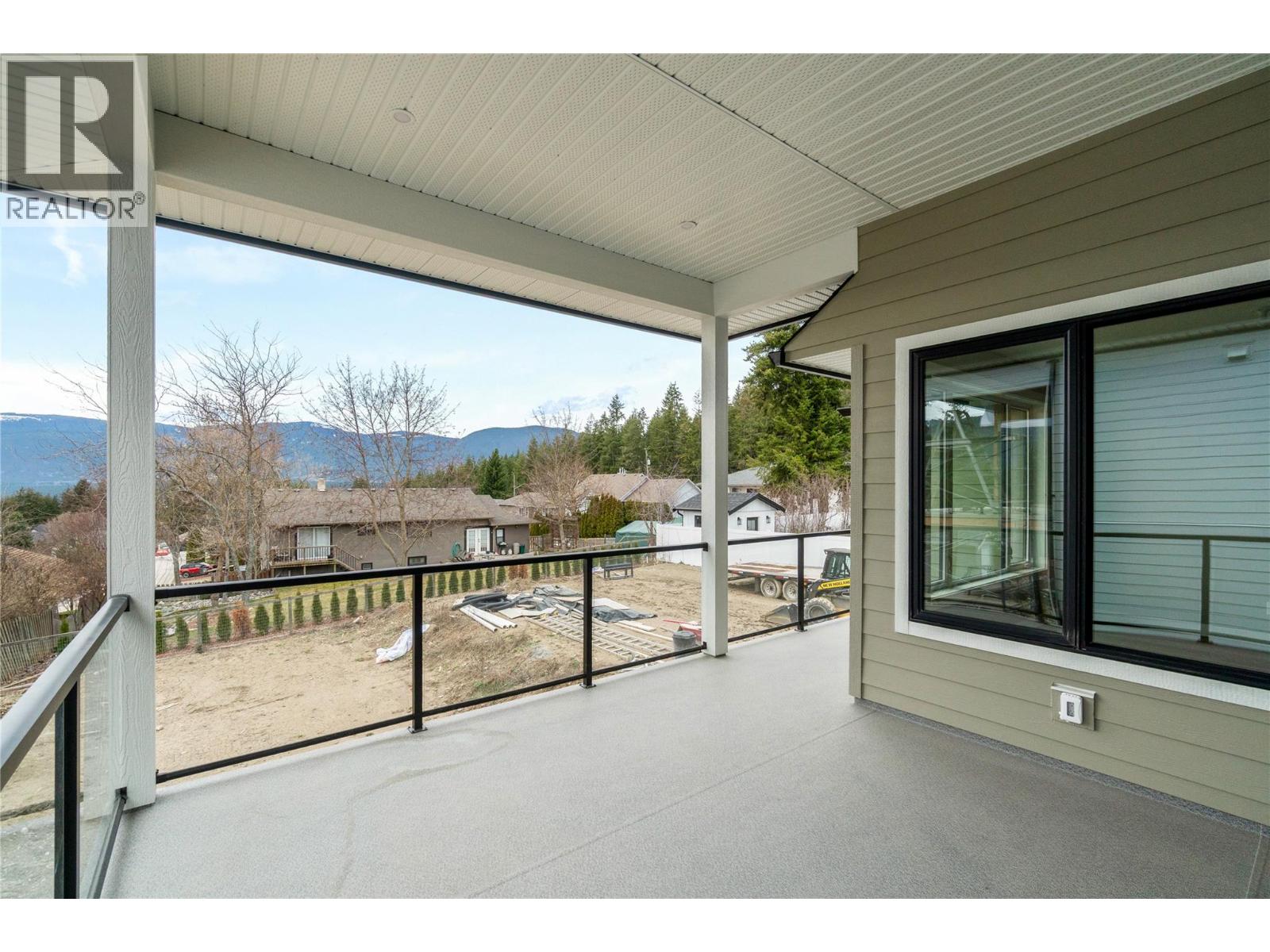 1905 35 Street Ne, Salmon Arm, British Columbia  V1E 1M9 - Photo 26 - 10381019