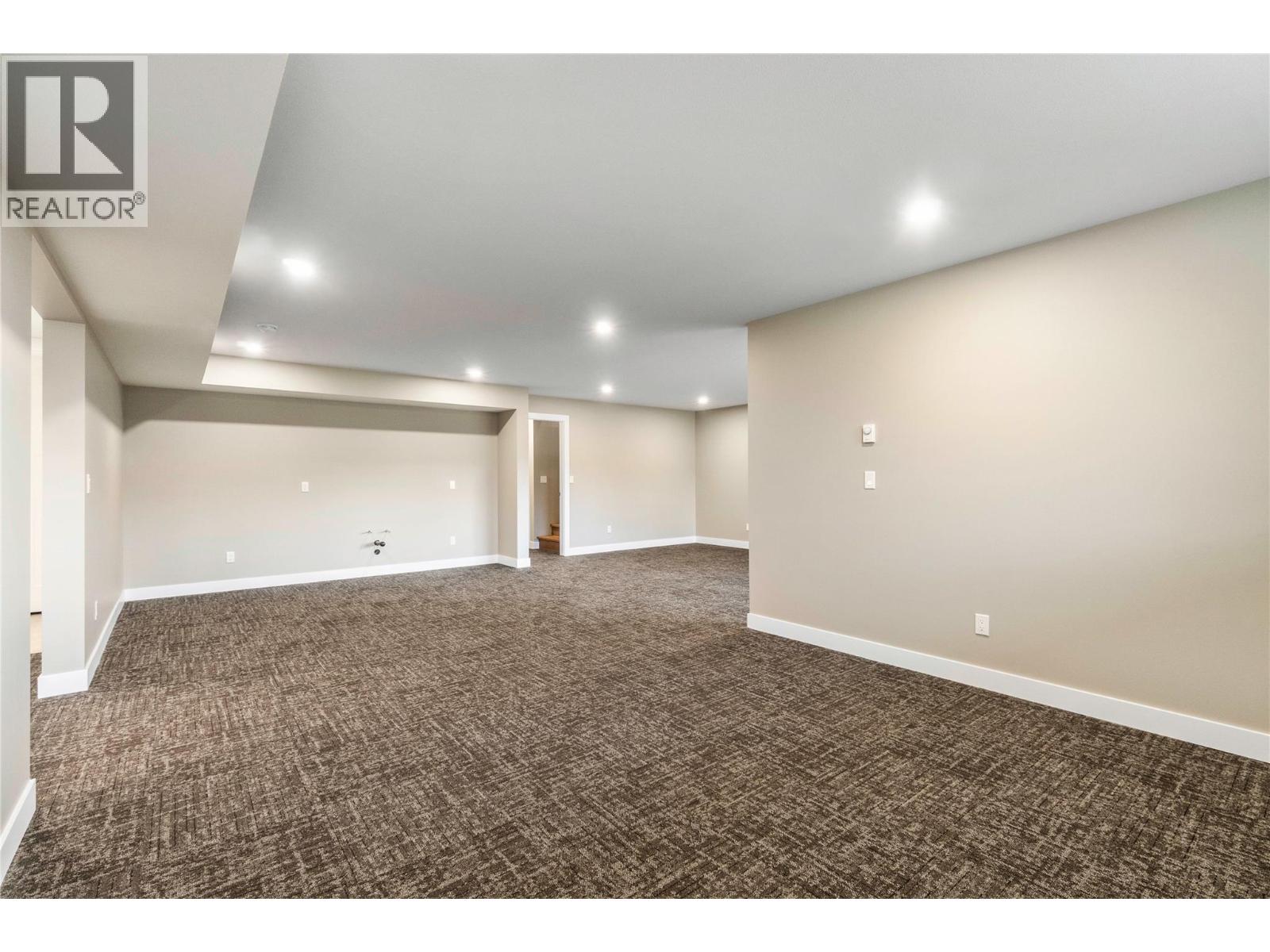 1905 35 Street Ne, Salmon Arm, British Columbia  V1E 1M9 - Photo 51 - 10381019