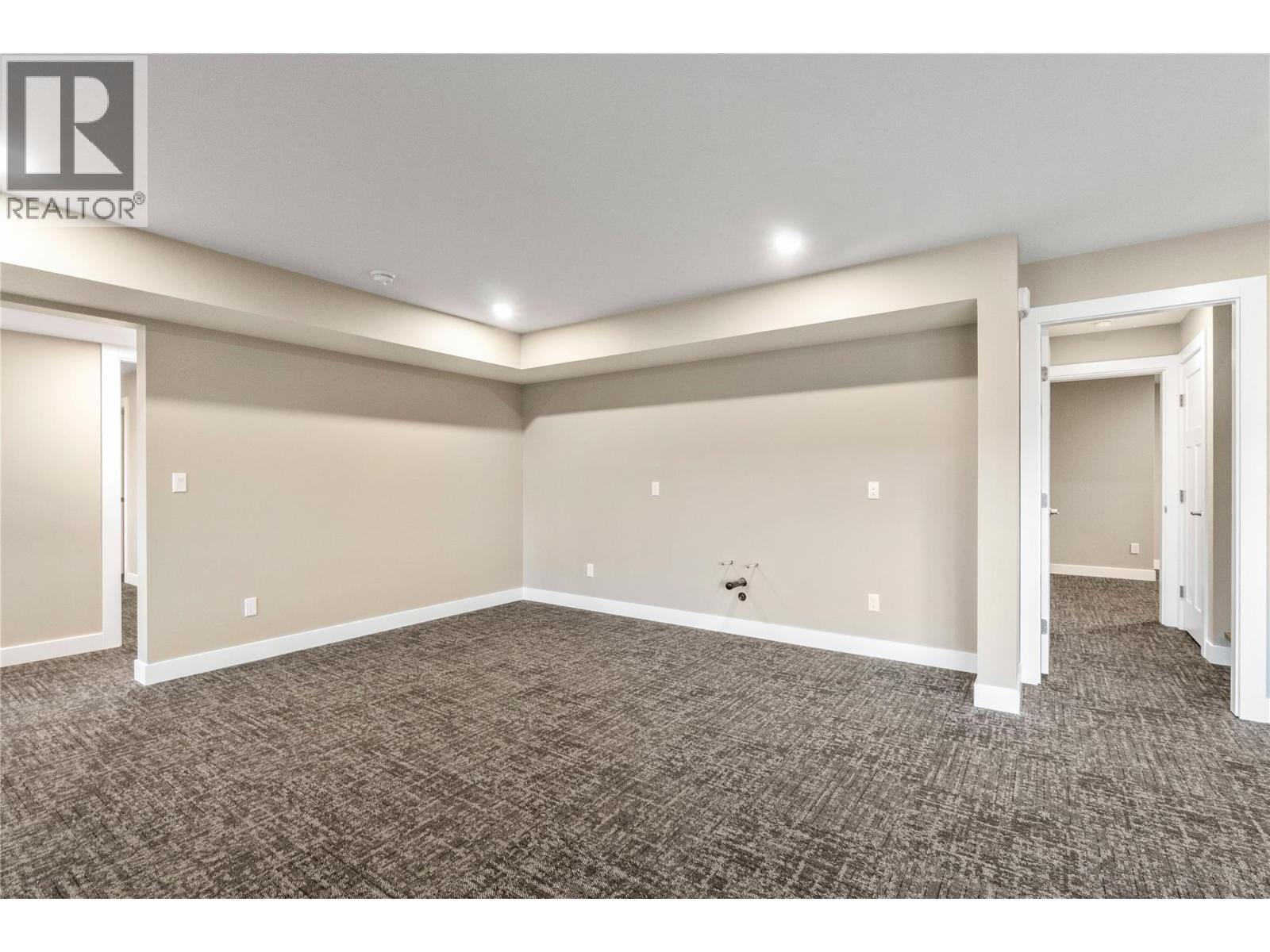 1905 35 Street Ne, Salmon Arm, British Columbia  V1E 1M9 - Photo 52 - 10381019