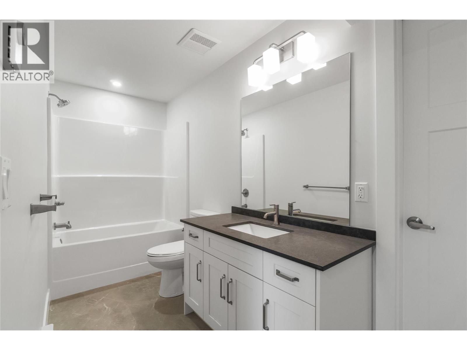 1905 35 Street Ne, Salmon Arm, British Columbia  V1E 1M9 - Photo 56 - 10381019