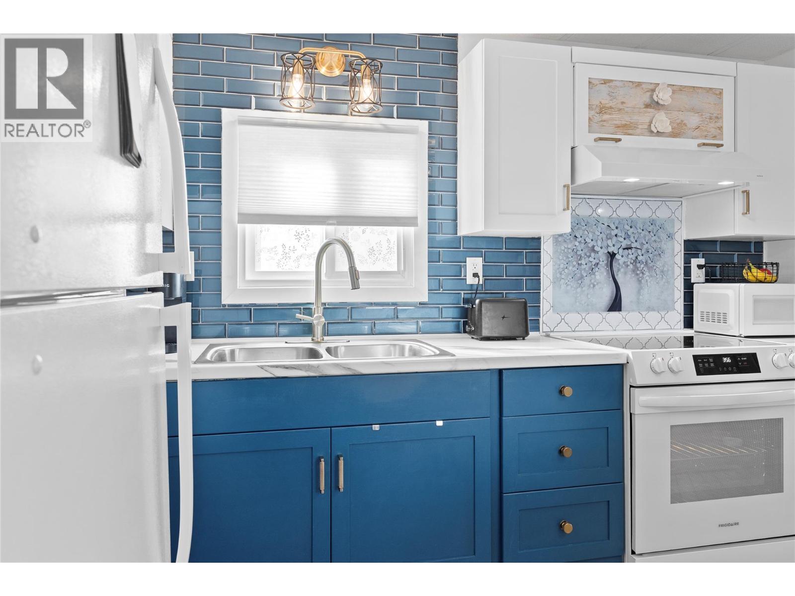 15401 Kalamalka Lake Road Unit# 98, Vernon, British Columbia  V1B 1Z3 - Photo 12 - 10380871