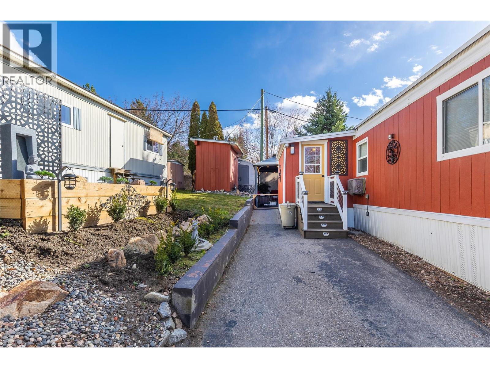 15401 Kalamalka Lake Road Unit# 98, Vernon, British Columbia  V1B 1Z3 - Photo 2 - 10380871