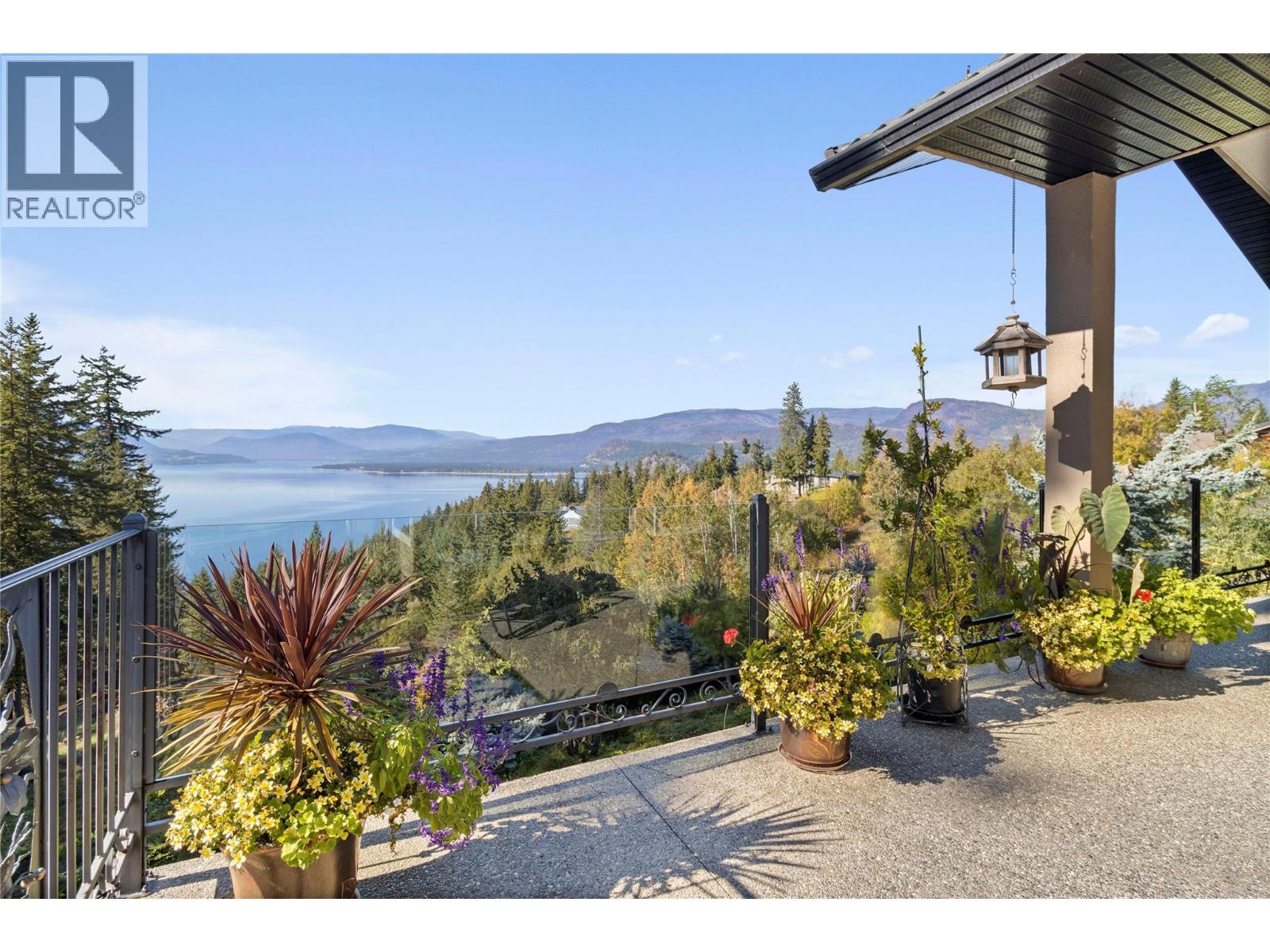 3676 Mcbride Road, Blind Bay, British Columbia  V0E 1H1 - Photo 21 - 10380658