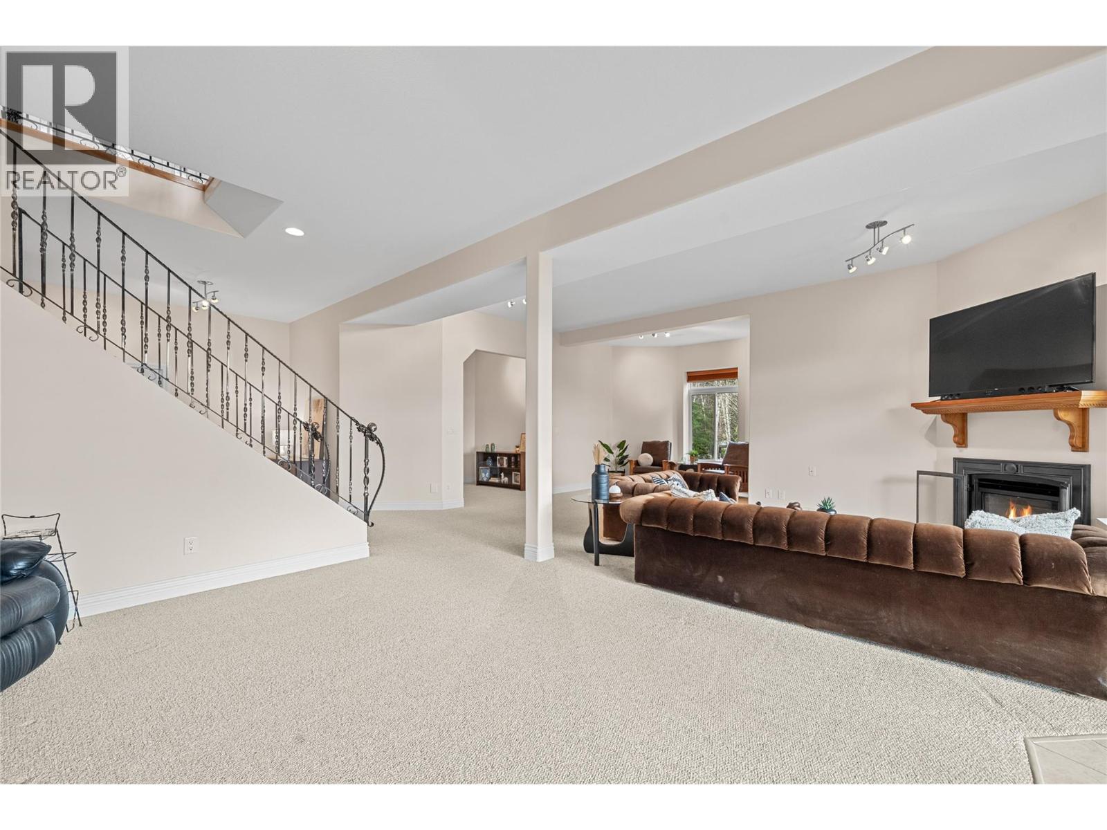 3676 Mcbride Road, Blind Bay, British Columbia  V0E 1H1 - Photo 57 - 10380658