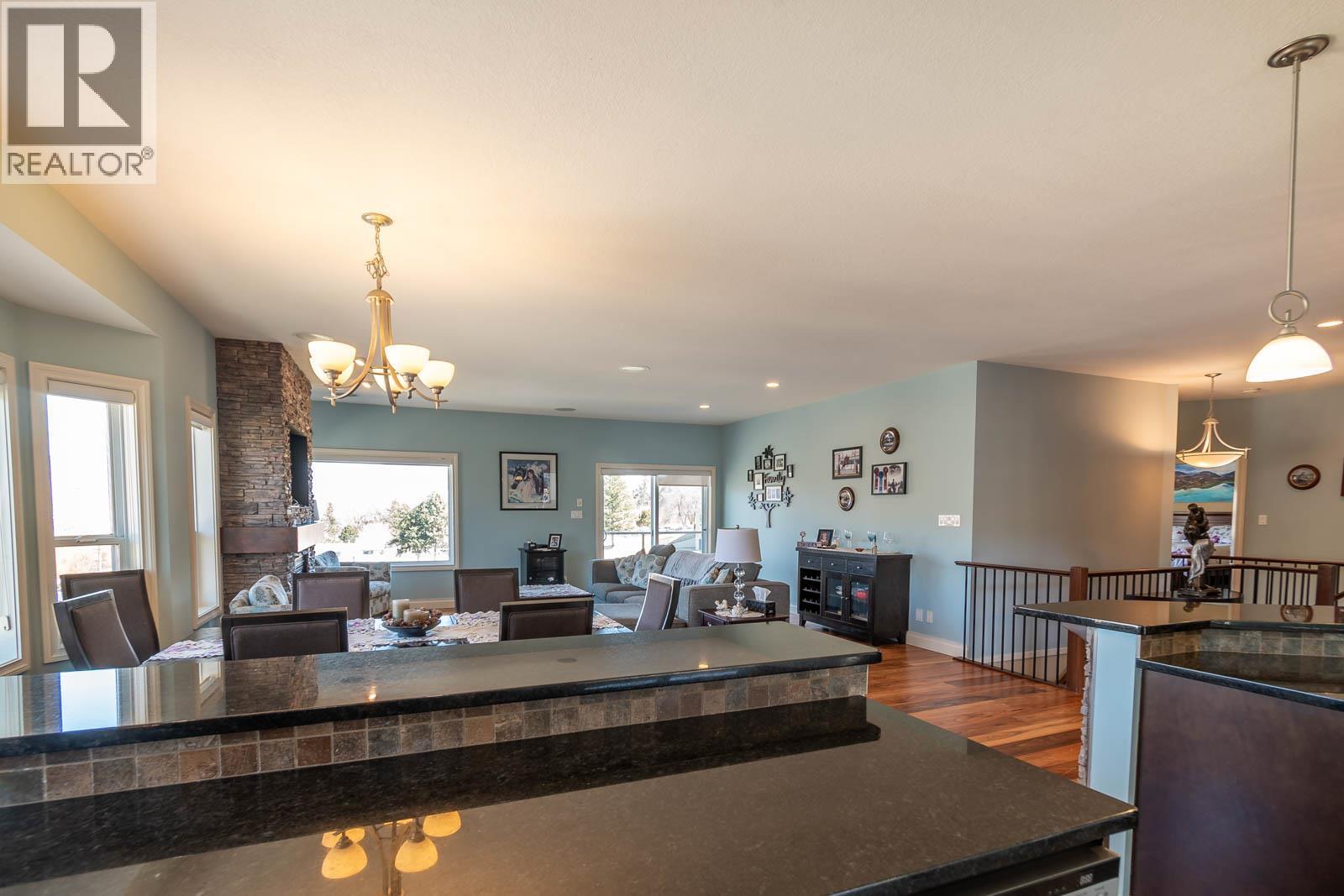 1025 Longacre Place, Vernon, British Columbia  V1H 1H7 - Photo 36 - 10374660