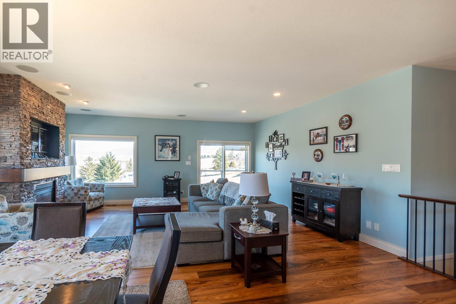 1025 Longacre Place, Vernon, British Columbia  V1H 1H7 - Photo 37 - 10374660