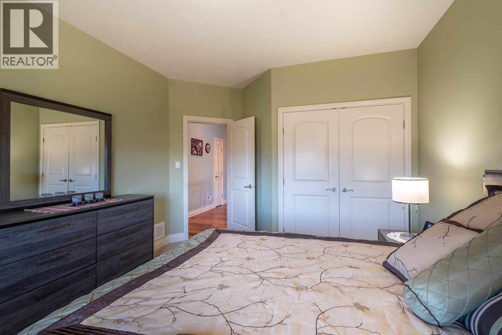 1025 Longacre Place, Vernon, British Columbia  V1H 1H7 - Photo 51 - 10374660