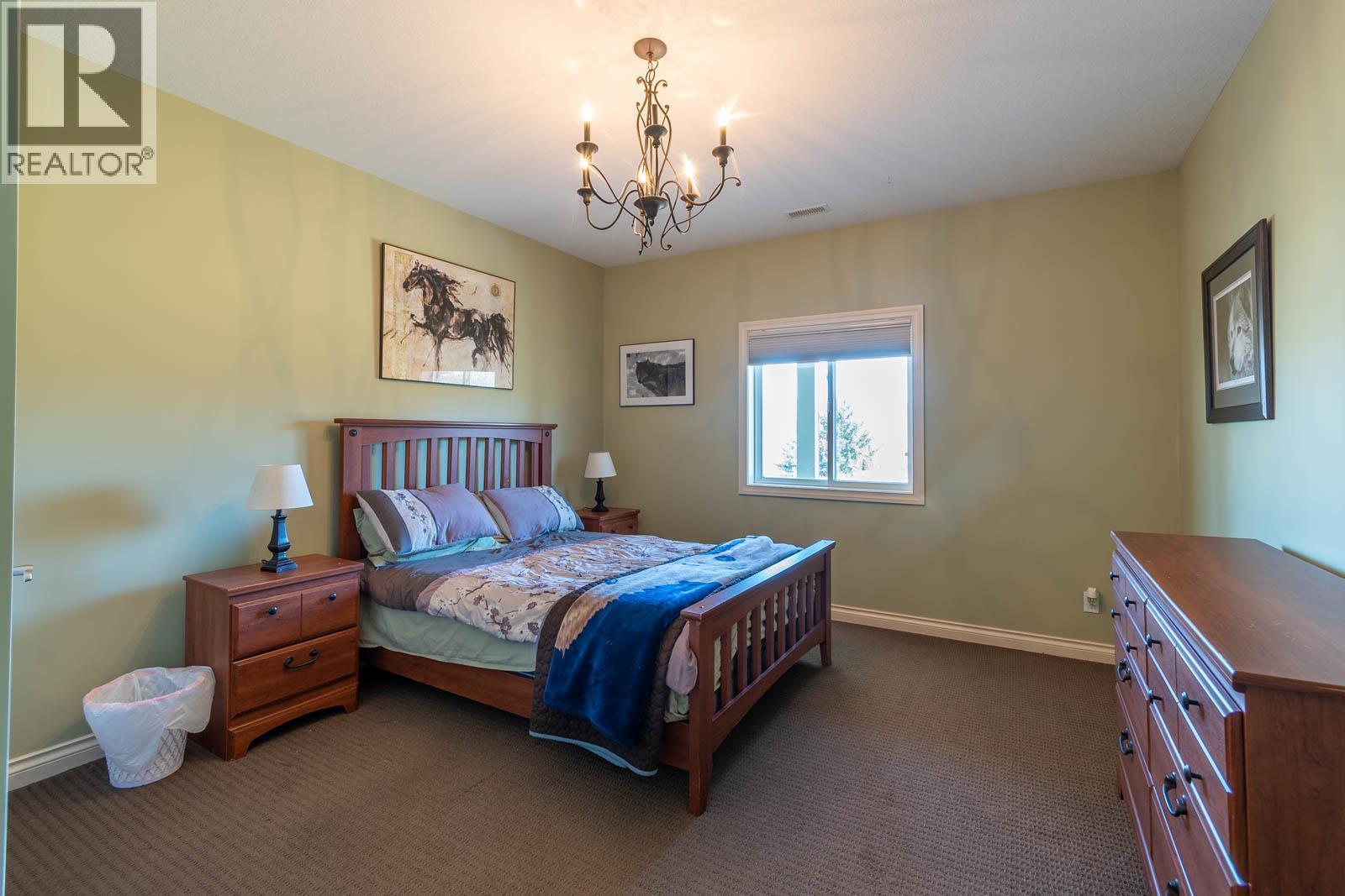 1025 Longacre Place, Vernon, British Columbia  V1H 1H7 - Photo 65 - 10374660