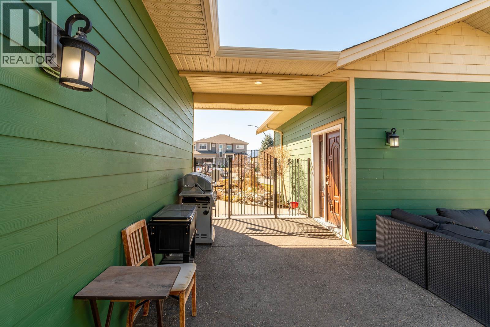 1025 Longacre Place, Vernon, British Columbia  V1H 1H7 - Photo 70 - 10374660