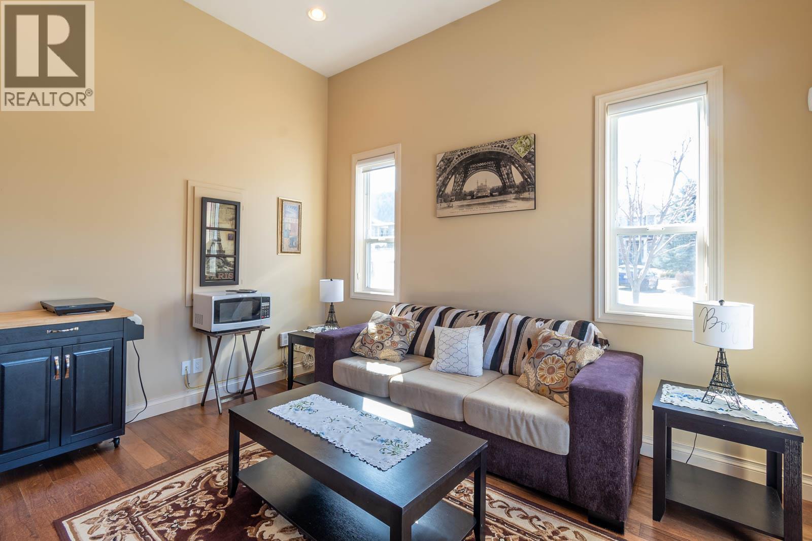 1025 Longacre Place, Vernon, British Columbia  V1H 1H7 - Photo 73 - 10374660