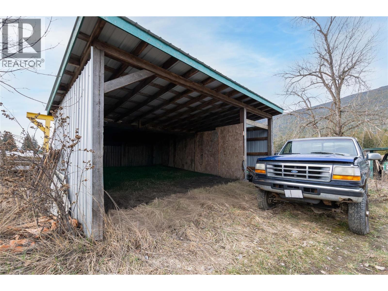 5311 30 Avenue Nw, Salmon Arm, British Columbia  V1E 3A9 - Photo 12 - 10381042