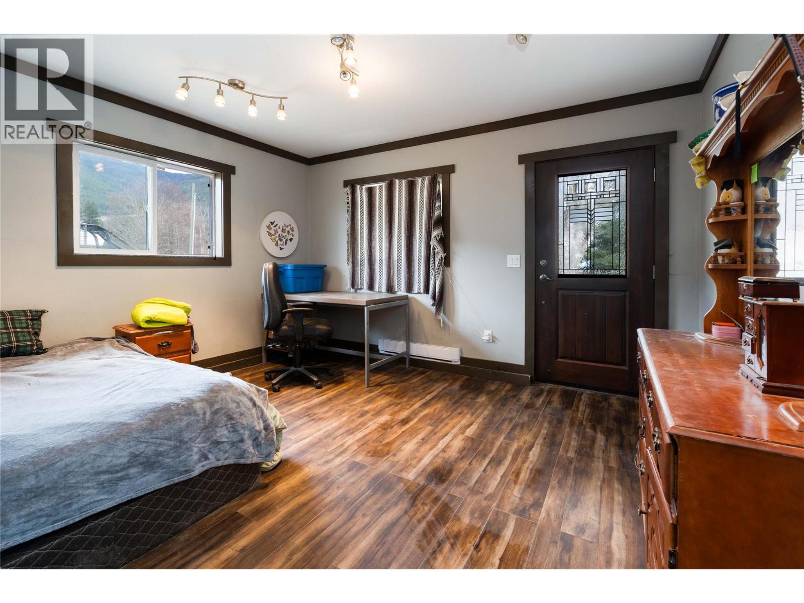 5311 30 Avenue Nw, Salmon Arm, British Columbia  V1E 3A9 - Photo 6 - 10381042