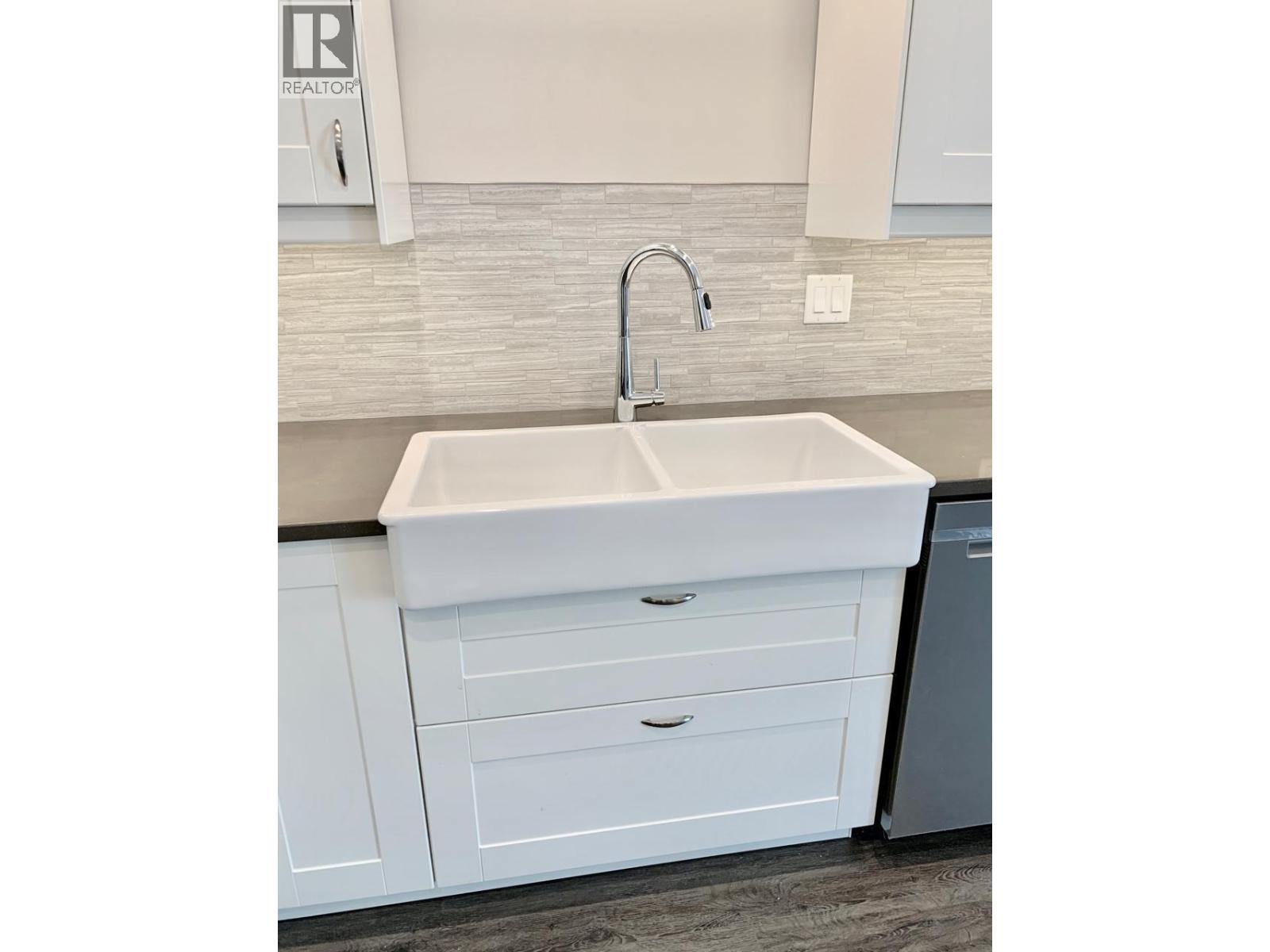 8504 70th Avenue Unit# 101, Osoyoos, British Columbia  V0H 1V1 - Photo 5 - 10380804