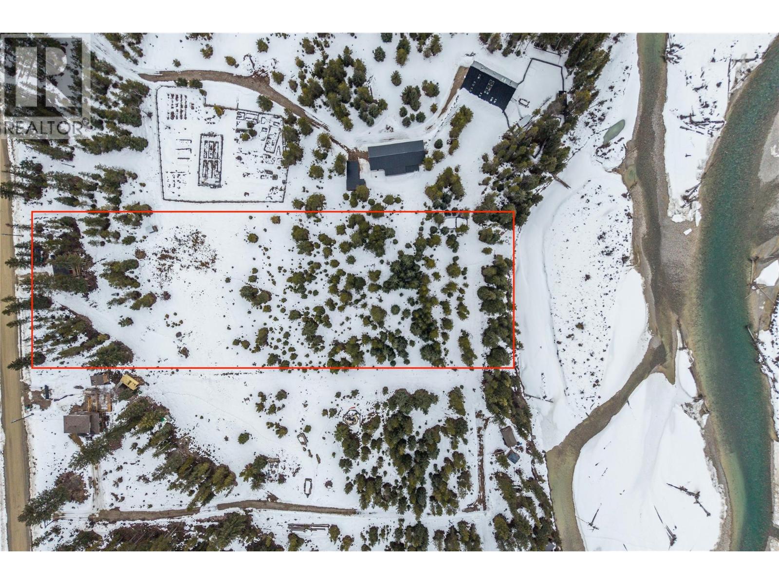 2325 Hedges Road, Golden, British Columbia  V0A 1H1 - Photo 12 - 10380971