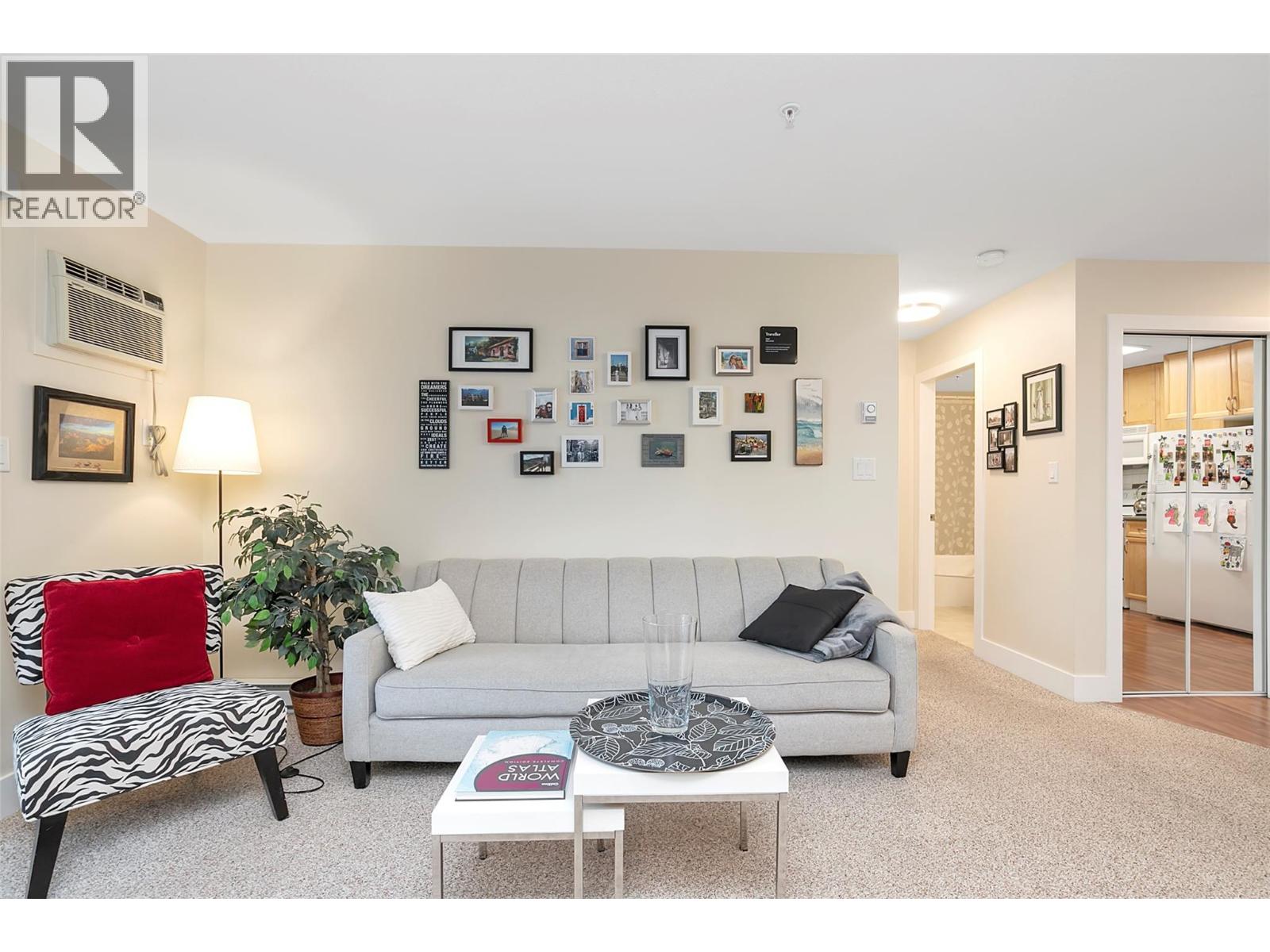 256 Hastings Avenue Unit# 301, Penticton, British Columbia  V2A 2V6 - Photo 4 - 10379802