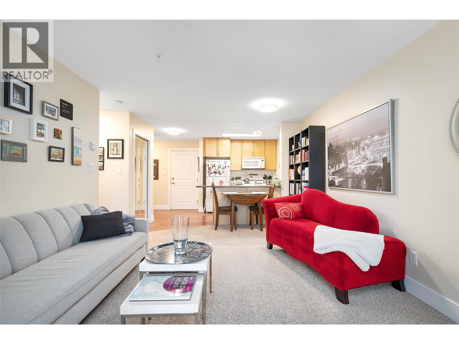 256 Hastings Avenue Unit# 301, Penticton, British Columbia  V2A 2V6 - Photo 5 - 10379802