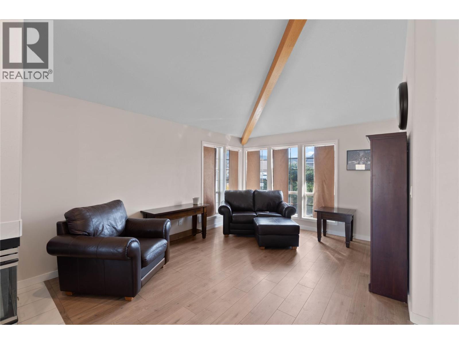 1153 14th Street, Kamloops, British Columbia  V2B 8K7 - Photo 10 - 10381034