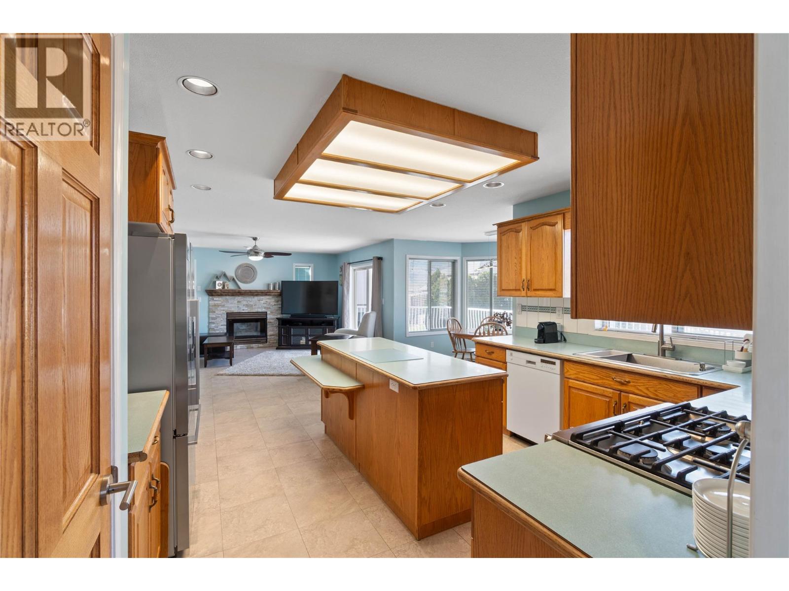 1153 14th Street, Kamloops, British Columbia  V2B 8K7 - Photo 14 - 10381034