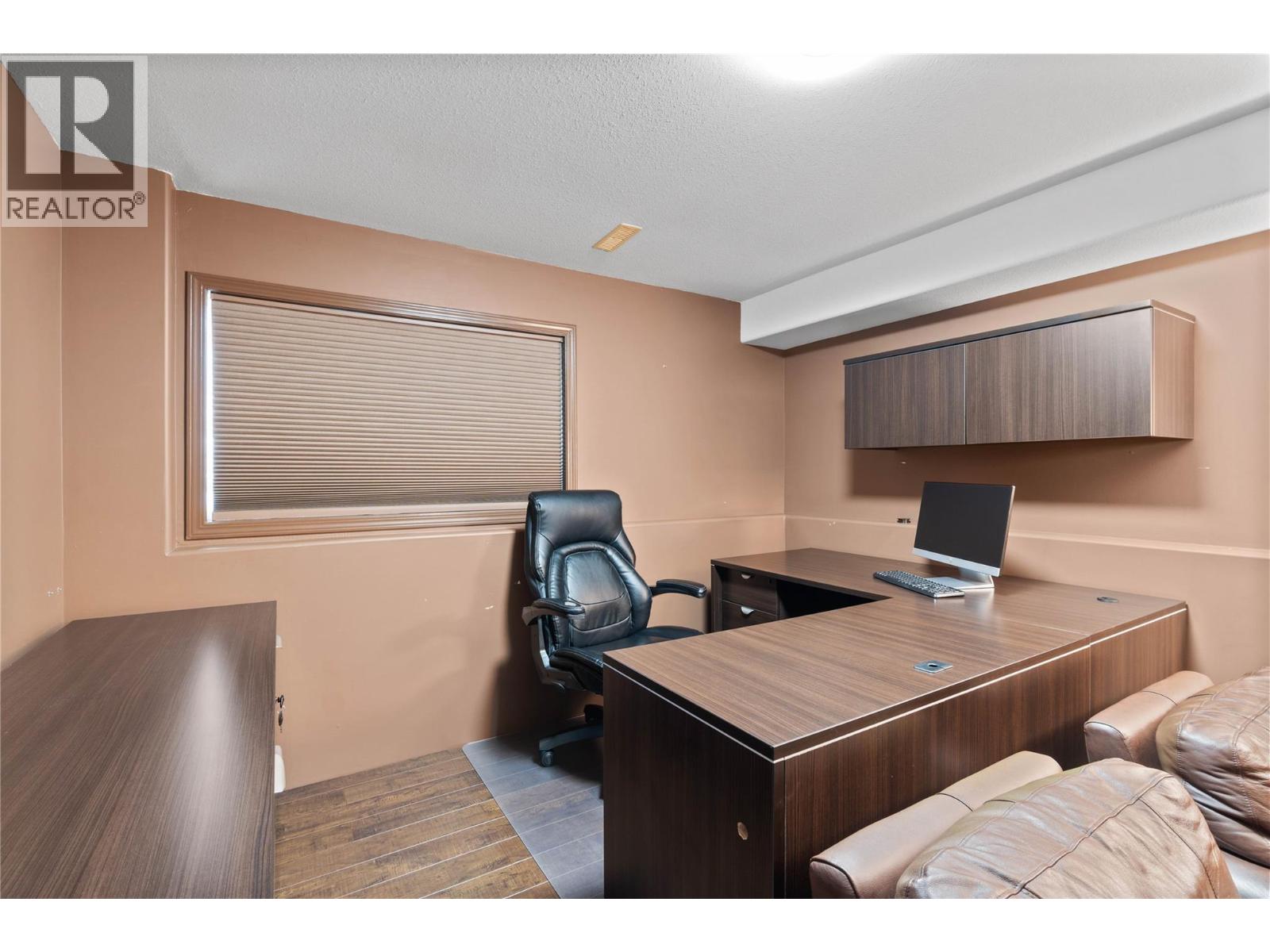 1153 14th Street, Kamloops, British Columbia  V2B 8K7 - Photo 31 - 10381034