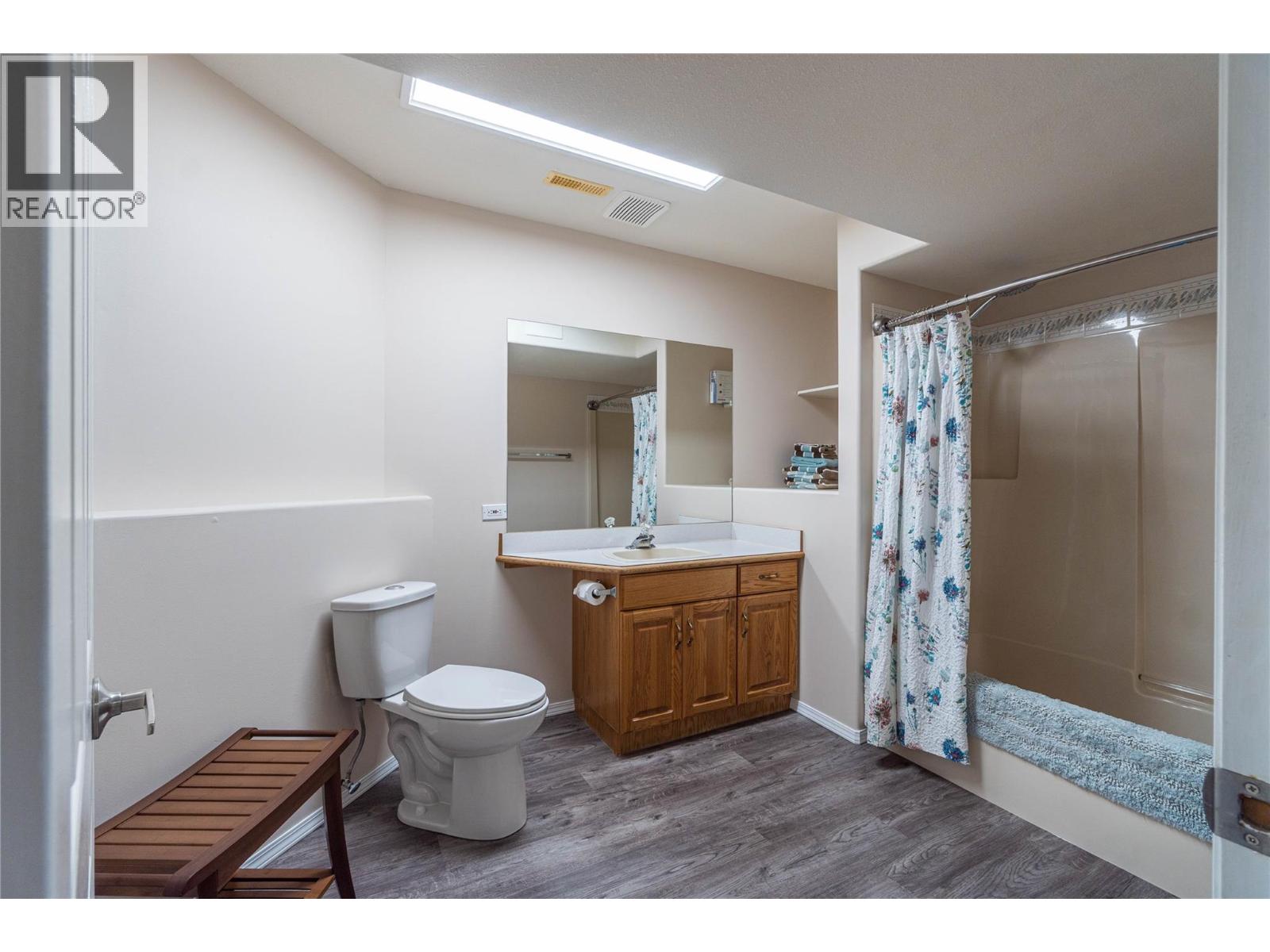 1153 14th Street, Kamloops, British Columbia  V2B 8K7 - Photo 33 - 10381034