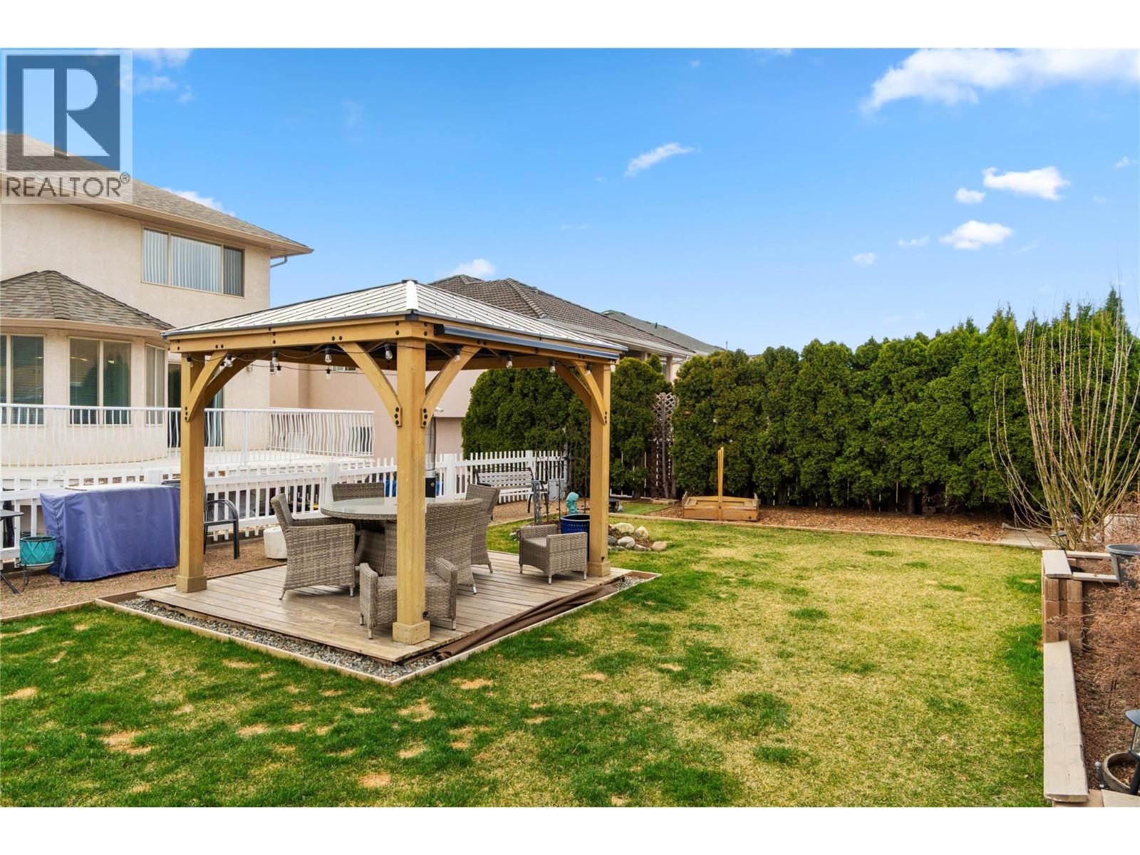 1153 14th Street, Kamloops, British Columbia  V2B 8K7 - Photo 39 - 10381034