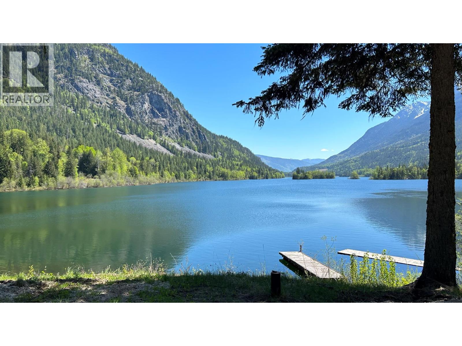 209 ISLAND VIEW Road, summit lake, British Columbia