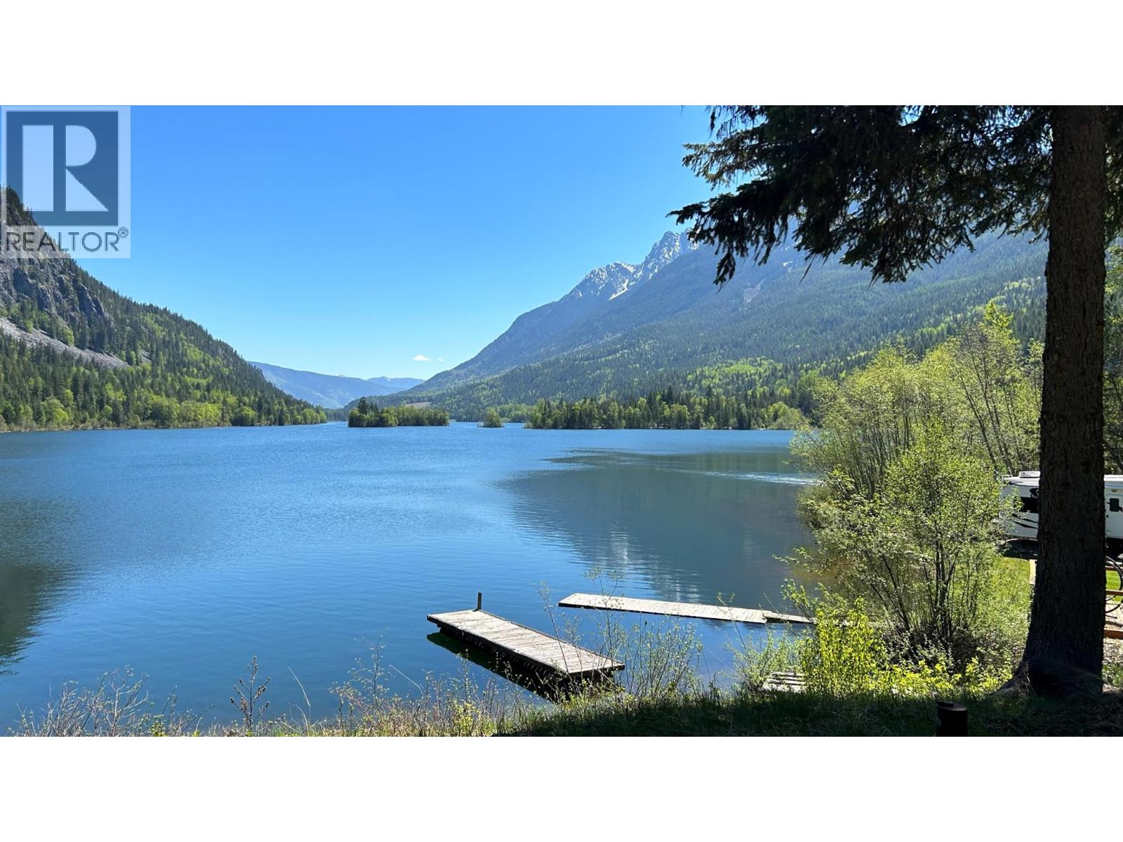 209 Island View Road, Summit Lake, British Columbia  V0G 1R1 - Photo 15 - 10380780