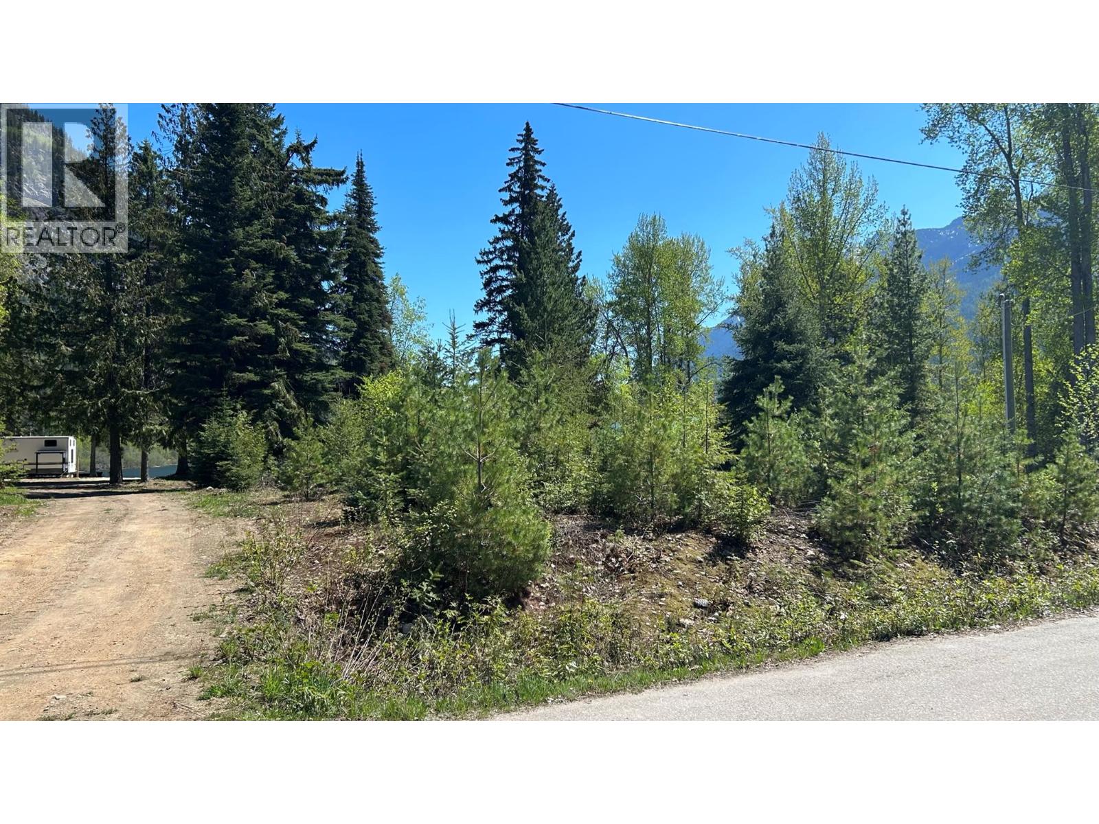 209 Island View Road, Summit Lake, British Columbia  V0G 1R1 - Photo 18 - 10380780