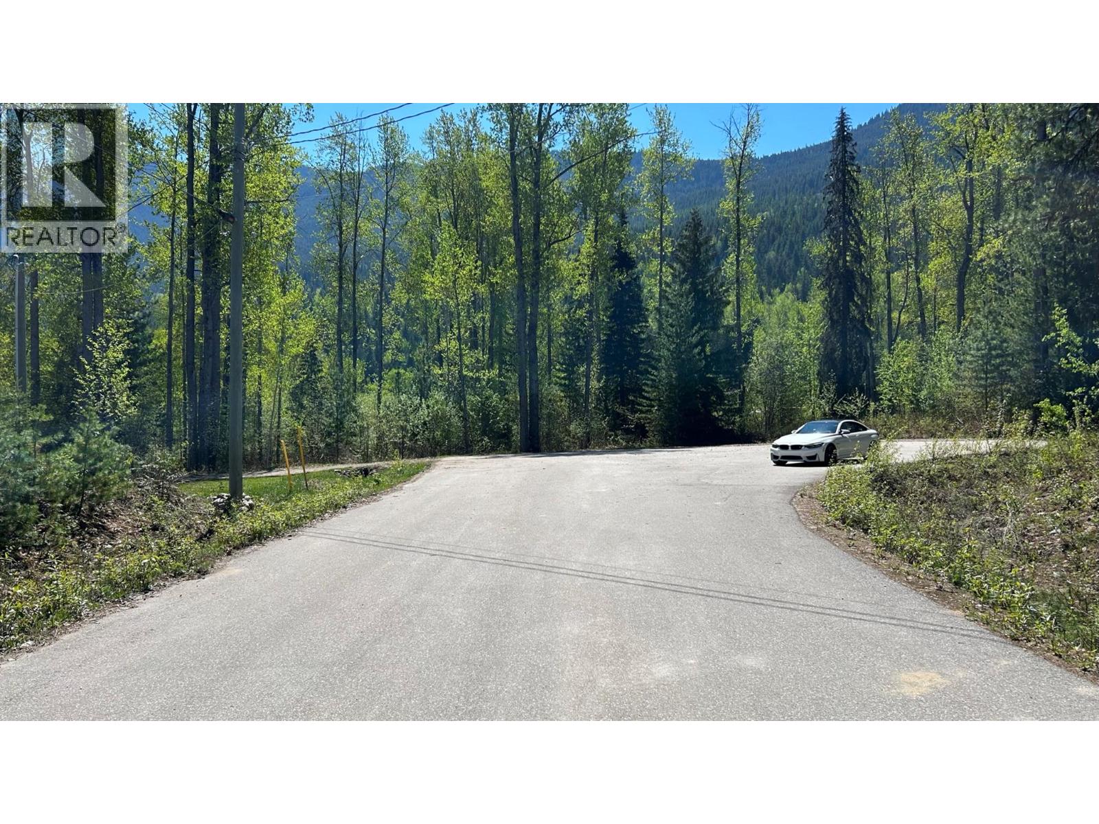 209 Island View Road, Summit Lake, British Columbia  V0G 1R1 - Photo 19 - 10380780