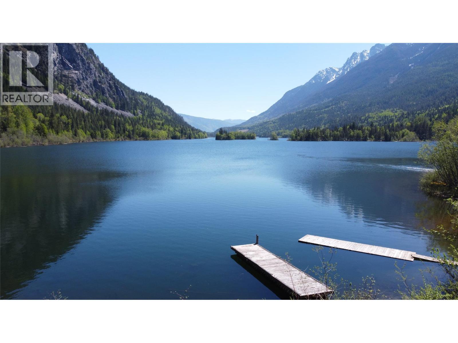 209 Island View Road, Summit Lake, British Columbia  V0G 1R1 - Photo 6 - 10380780