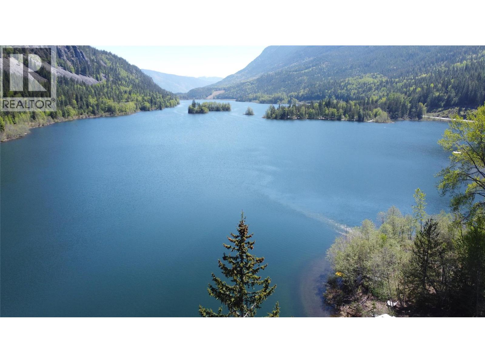 209 Island View Road, Summit Lake, British Columbia  V0G 1R1 - Photo 8 - 10380780