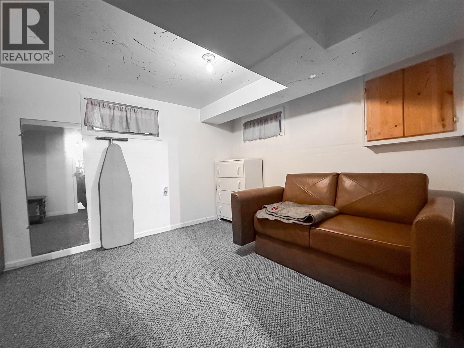 510 10th Avenue, Montrose, British Columbia  V0G 1P0 - Photo 37 - 10380818