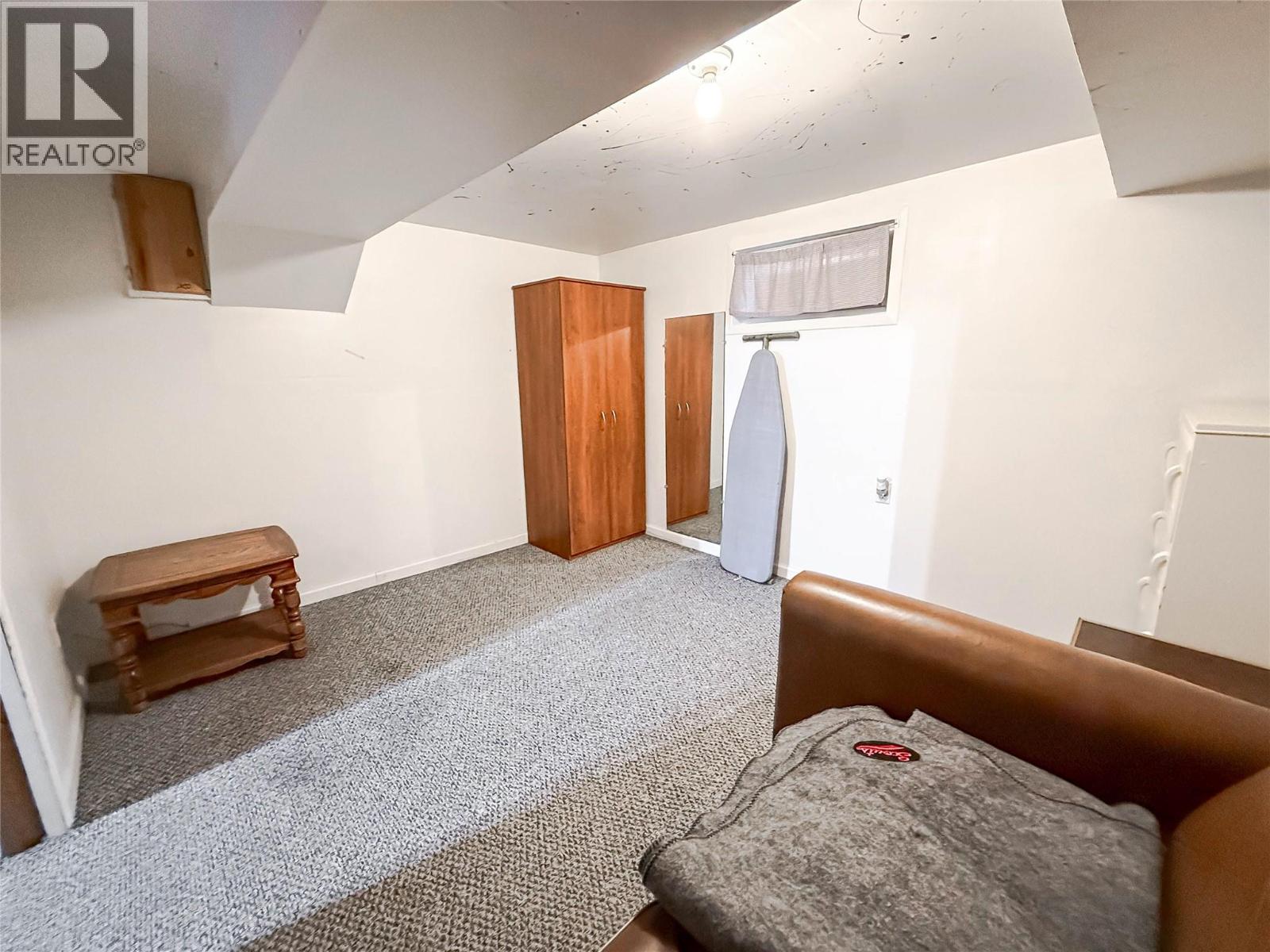 510 10th Avenue, Montrose, British Columbia  V0G 1P0 - Photo 38 - 10380818