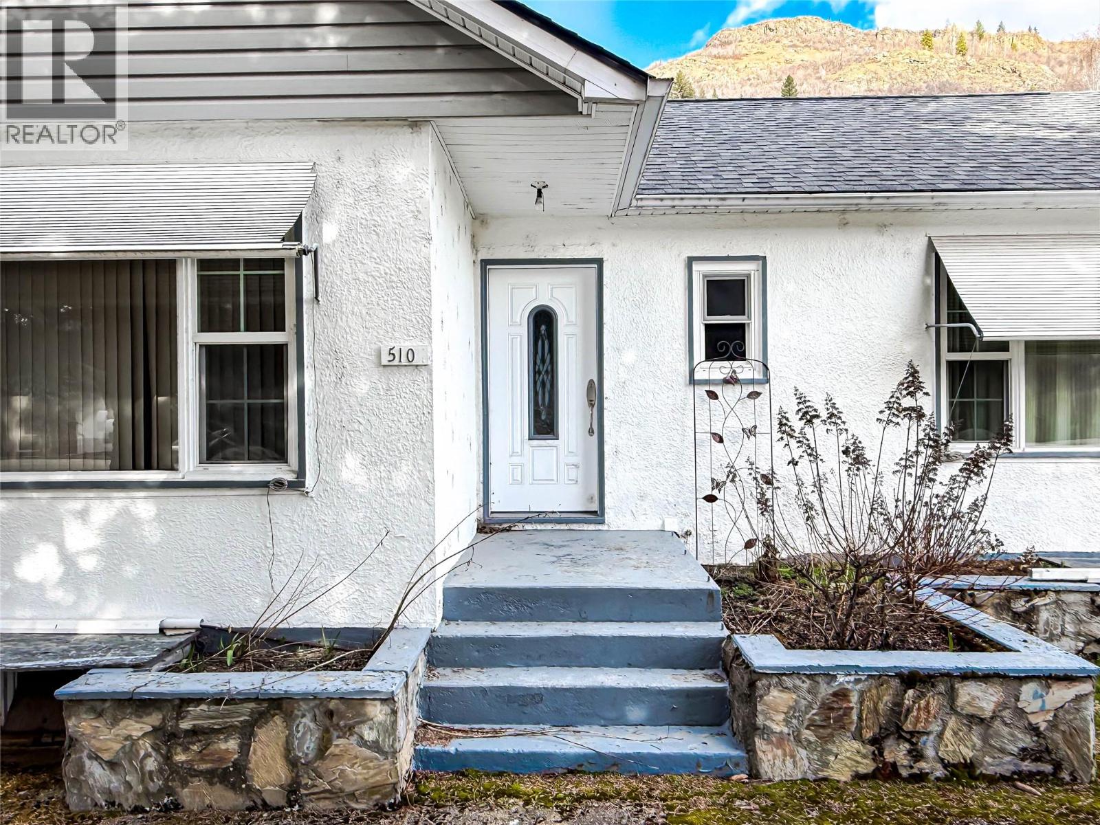 510 10th Avenue, Montrose, British Columbia  V0G 1P0 - Photo 44 - 10380818