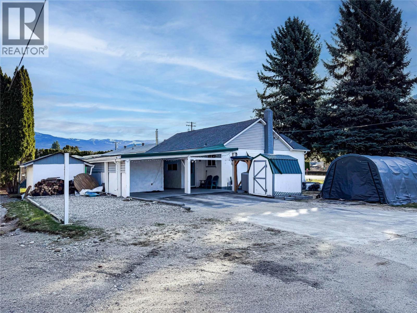 510 10th Avenue, Montrose, British Columbia  V0G 1P0 - Photo 53 - 10380818