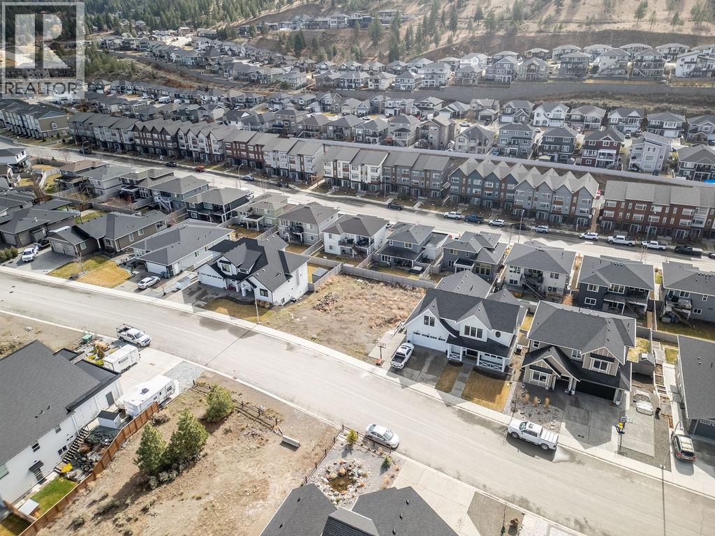 1349 Myra Place, Kamloops, British Columbia  V2E 2E3 - Photo 7 - 10381022