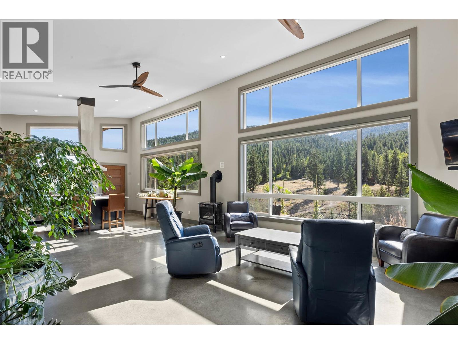 10076 Tranquille-Criss Creek Road, Kamloops, British Columbia  V1S 0B3 - Photo 5 - 10381070