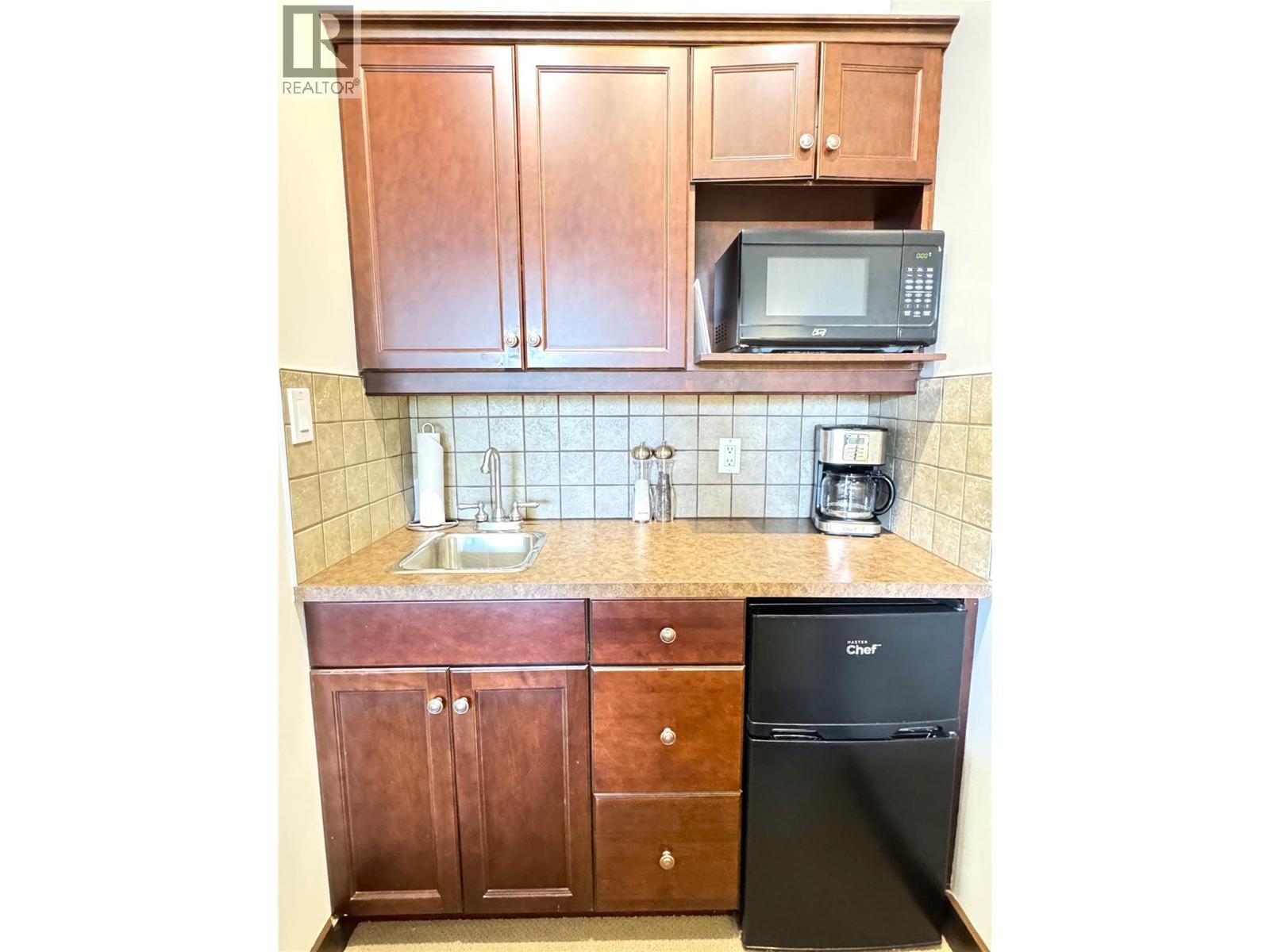 300 Bighorn Boulevard Unit# 322d, Radium Hot Springs, British Columbia  V0A 1M0 - Photo 27 - 10380284