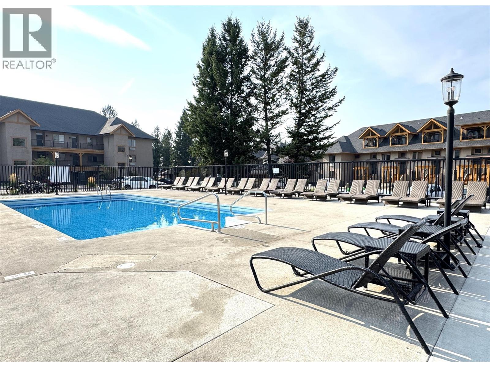 300 Bighorn Boulevard Unit# 322d, Radium Hot Springs, British Columbia  V0A 1M0 - Photo 34 - 10380284