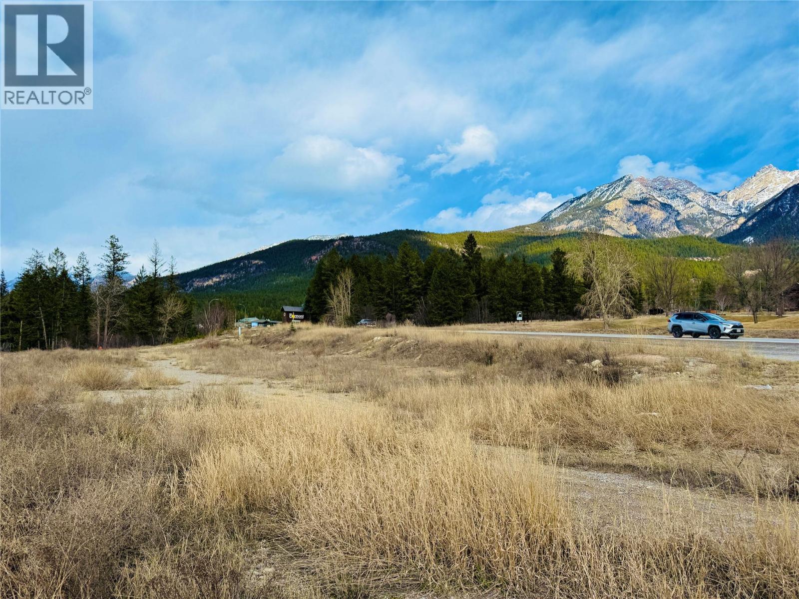 5056 & 5075 93/95 Highway, Fairmont Hot Springs, British Columbia  V0B 1L1 - Photo 8 - 10380951