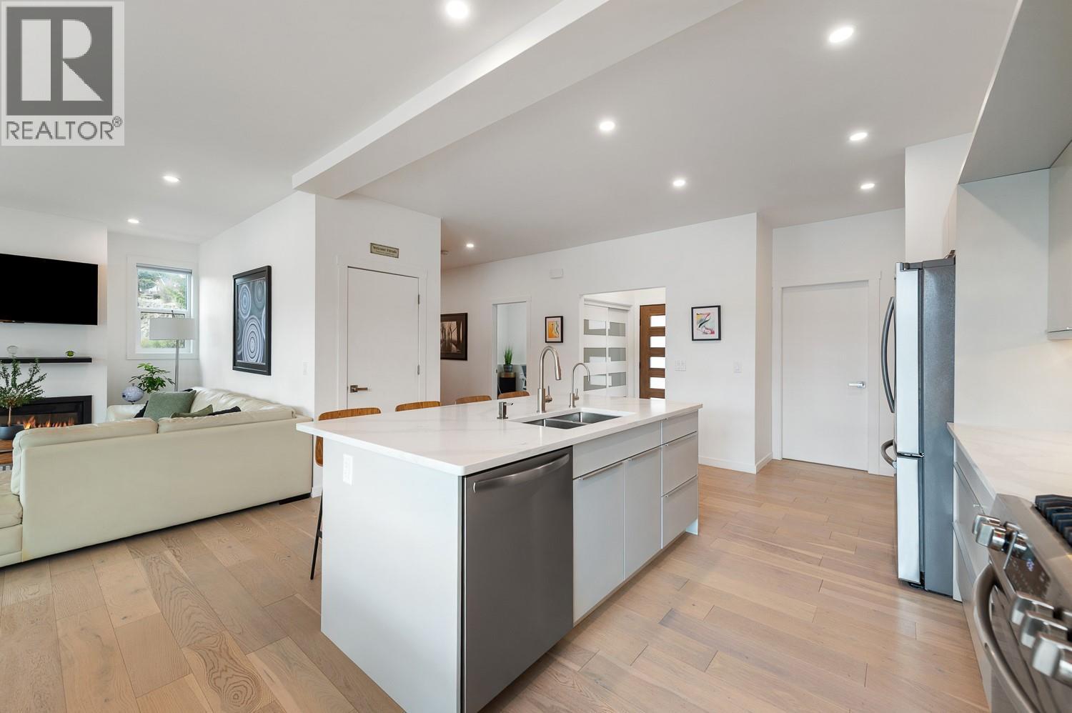 40 Kestrel Place Unit# 12, Vernon, British Columbia  V1H 1S6 - Photo 7 - 10380846