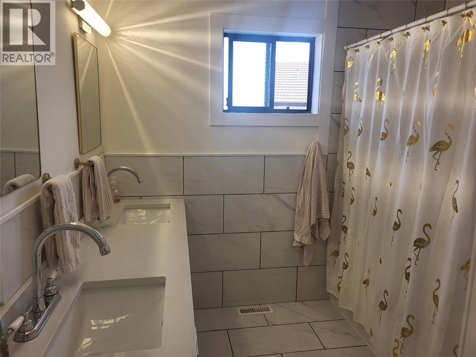 9504 Hummingbird Lane, Osoyoos, British Columbia  V0H 1V5 - Photo 10 - 10381113