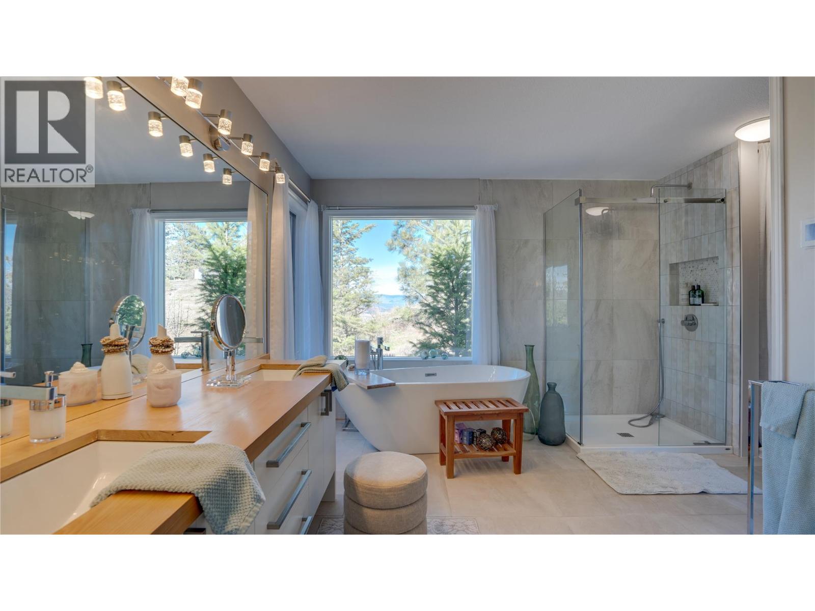 5775 Deadpine Drive, Kelowna, British Columbia  V1P 1A3 - Photo 27 - 10381076