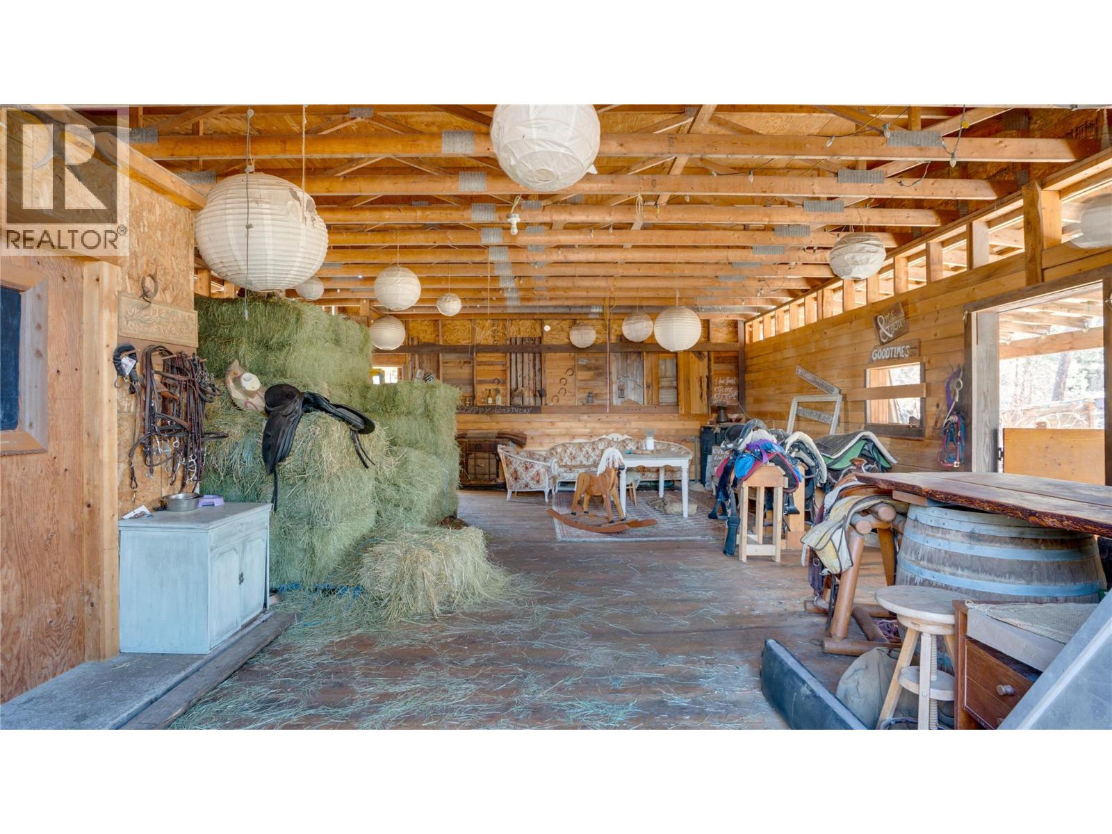 5775 Deadpine Drive, Kelowna, British Columbia  V1P 1A3 - Photo 60 - 10381076