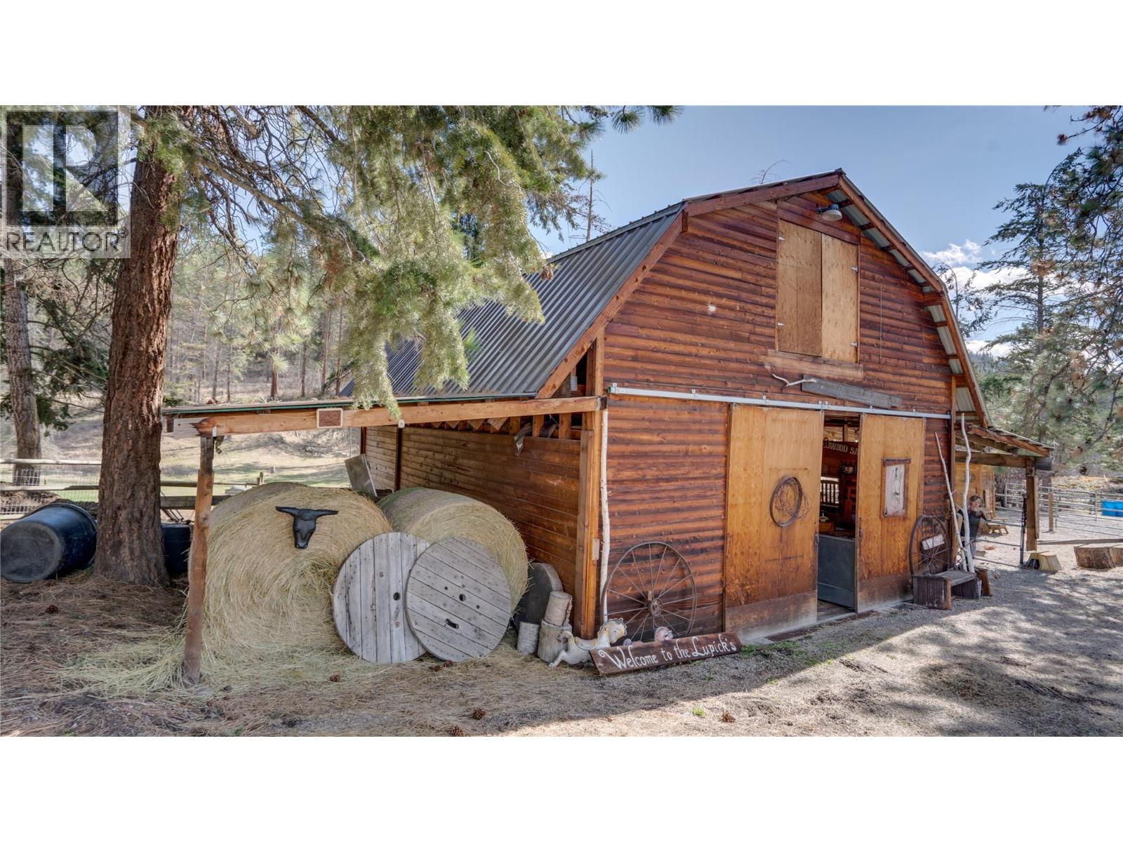 5775 Deadpine Drive, Kelowna, British Columbia  V1P 1A3 - Photo 8 - 10381076