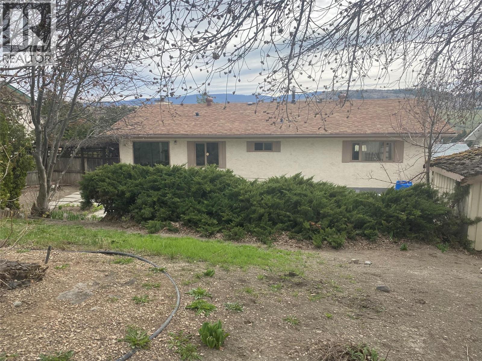 2900 Prospect Drive, Vernon, British Columbia  V1T 8E4 - Photo 2 - 10380754