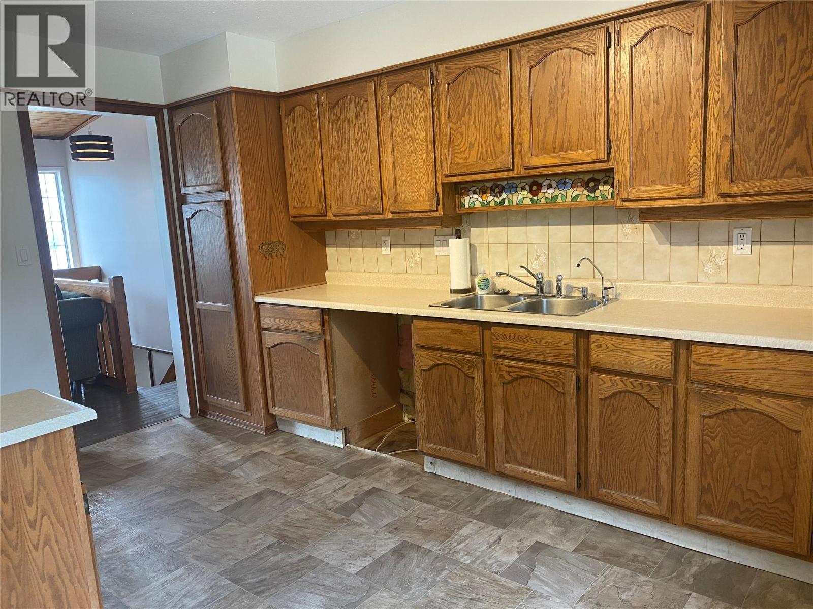 2900 Prospect Drive, Vernon, British Columbia  V1T 8E4 - Photo 7 - 10380754