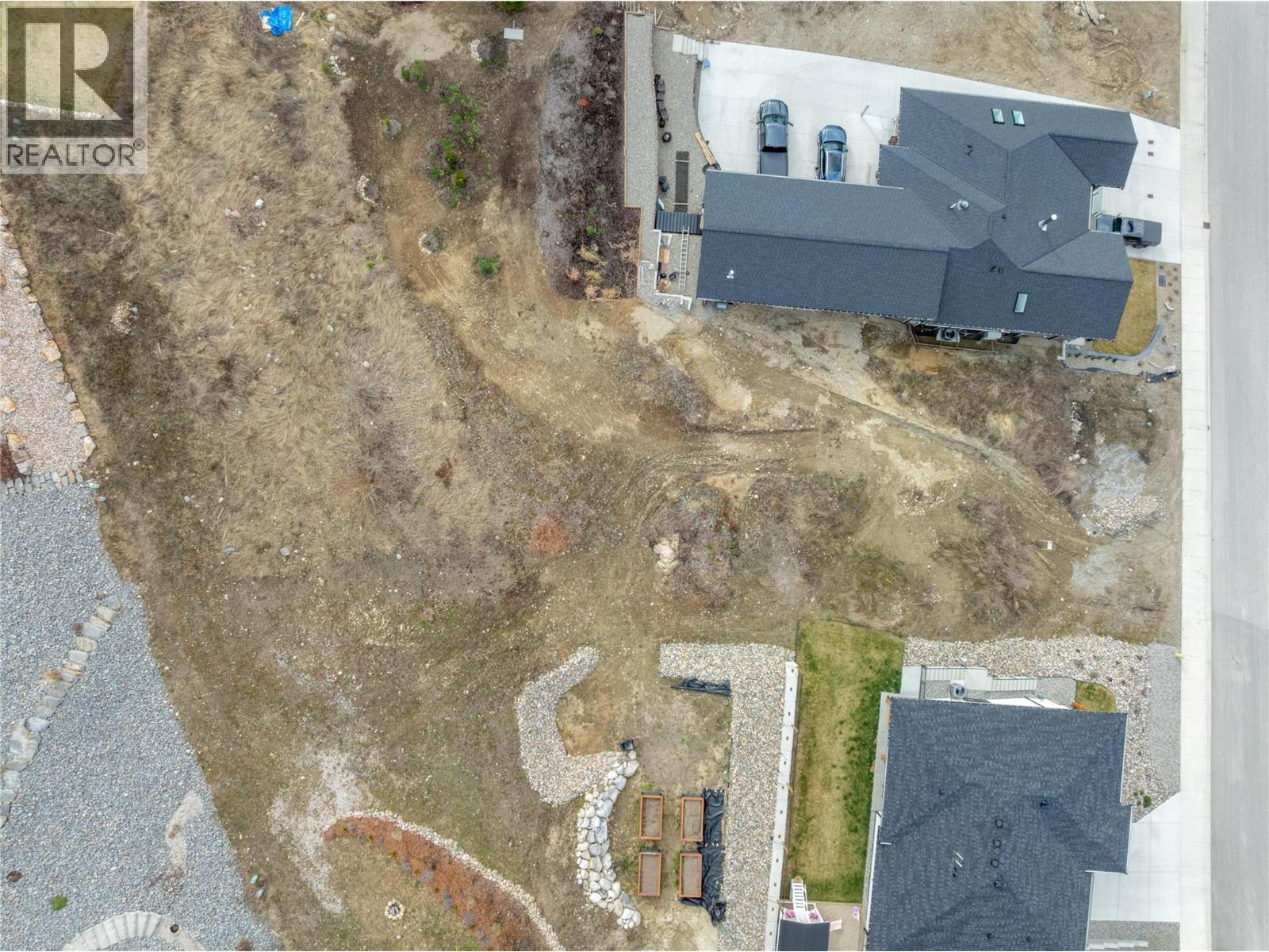 1120 16 Avenue Se, Salmon Arm, British Columbia  V1E 0H4 - Photo 6 - 10381077