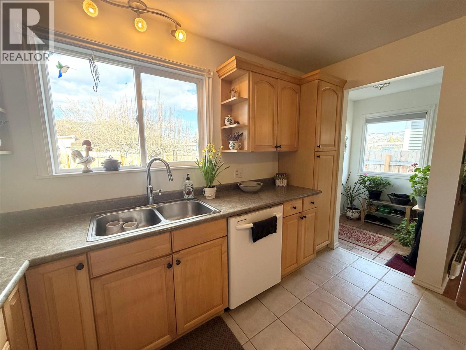 1687 Canford Avenue, Merritt, British Columbia  V1K 1B8 - Photo 12 - 10381038